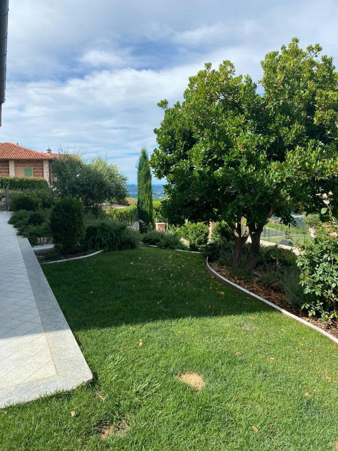 Casa Arge Bed & Breakfast La Morra Bagian luar foto